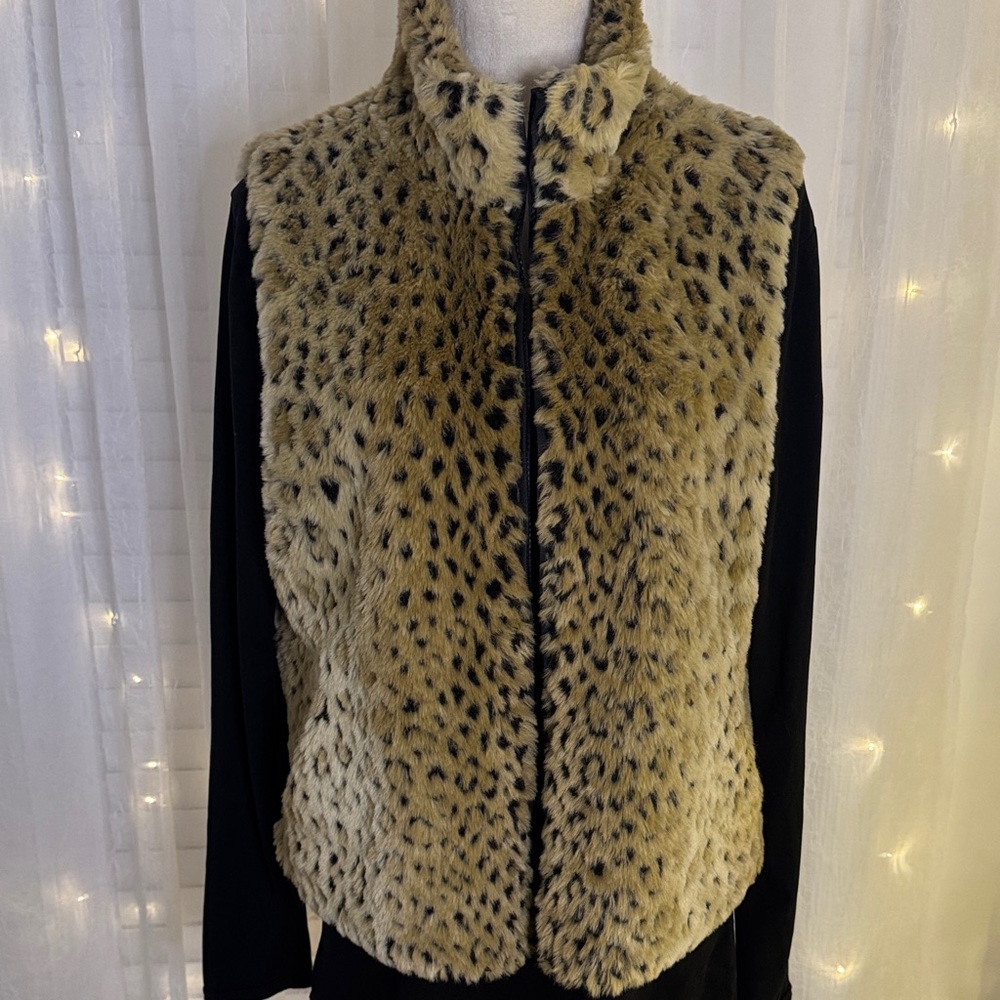 Leopard Print Faux Fur Vest